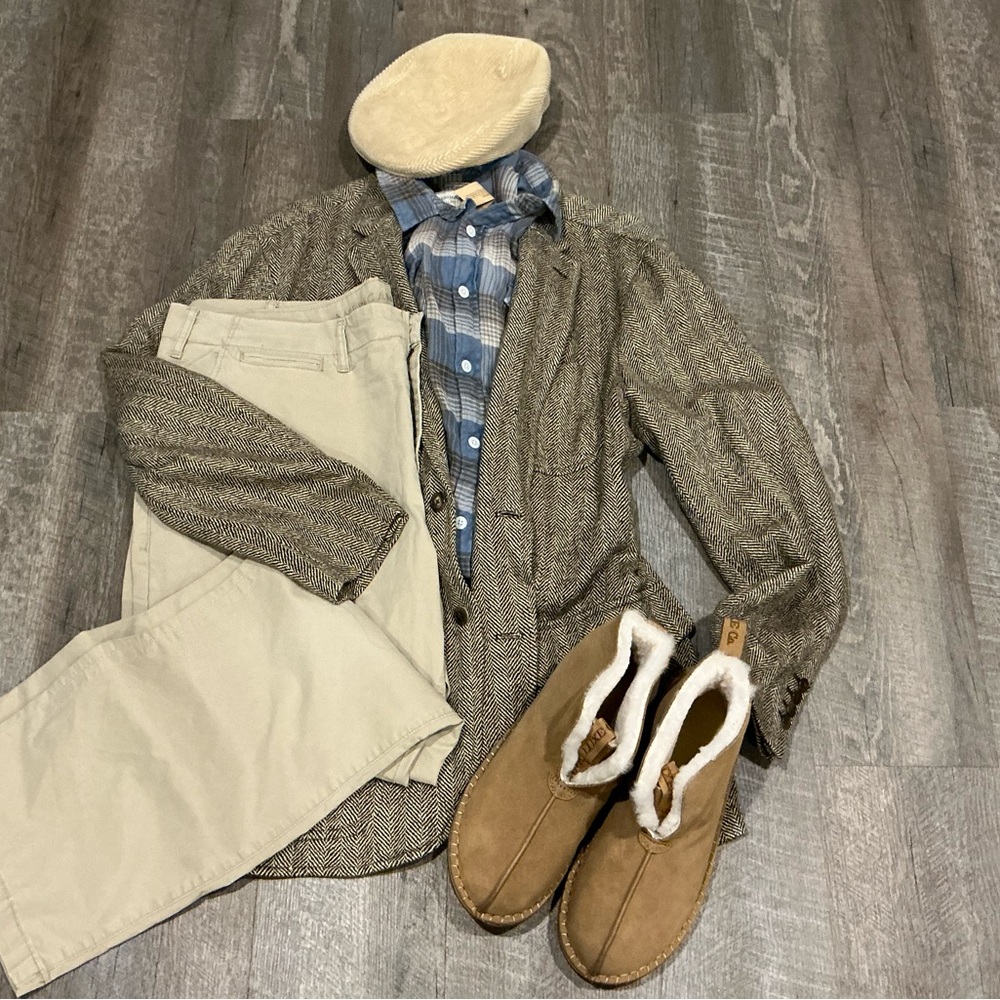American Eagle Outfitters Men's Khaki Chinos